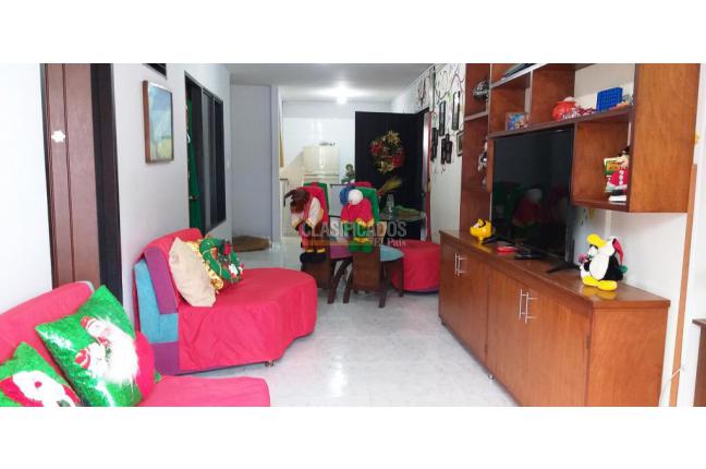 Casas, Venta, Saavedra Galindo - $550.000.000