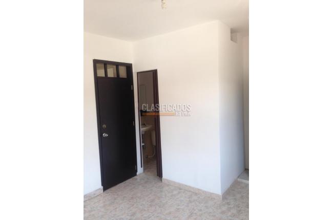 Apartaestudios, Alquiler, El Cedro - $850.000