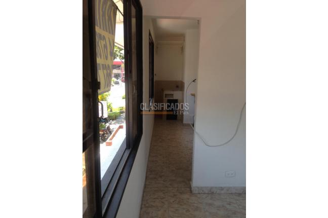 Apartaestudios, Alquiler, El Cedro - $850.000