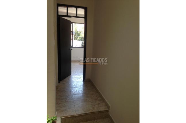 Apartaestudios, Alquiler, El Cedro - $850.000