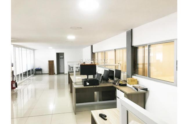 Locales y Bodegas, Venta, Yumbo - $3.540.000.000