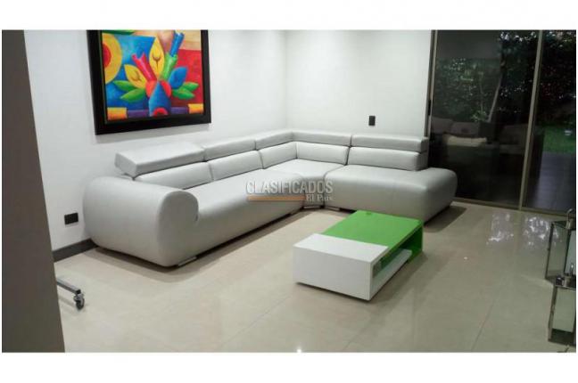 Casas, Venta, 3 de Julio - $1.300.000.000