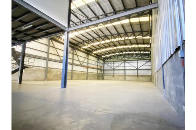 Locales y Bodegas, Alquiler, Yumbo - $15.500.000