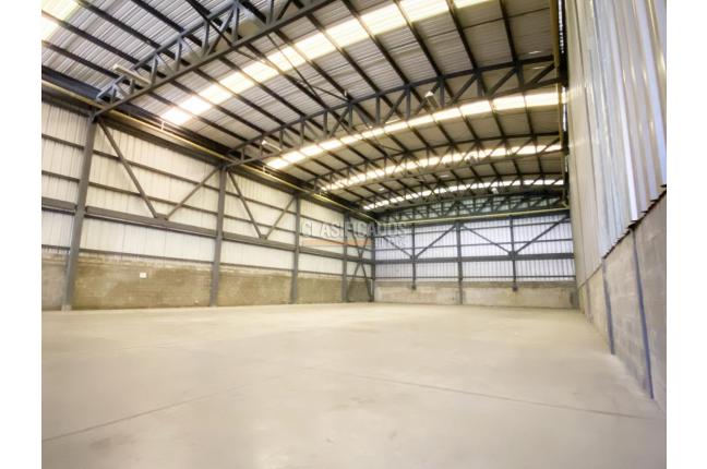 Locales y Bodegas, Alquiler, Yumbo - $15.500.000