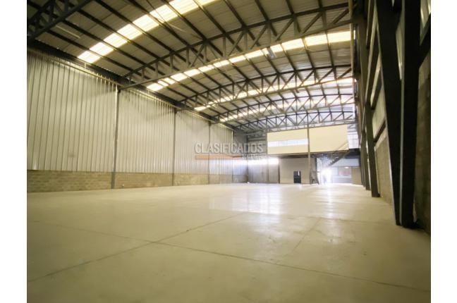 Locales y Bodegas, Alquiler, Yumbo - $15.500.000