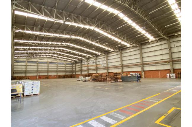 Locales y Bodegas, Alquiler, Yumbo