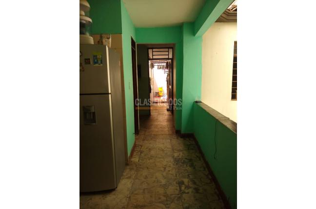 Casas, Venta en Atanasio Girardot