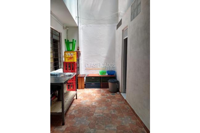 Casas, Venta, Atanasio Girardot - $390.000.000