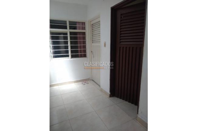 Casas, Venta, Atanasio Girardot - $390.000.000