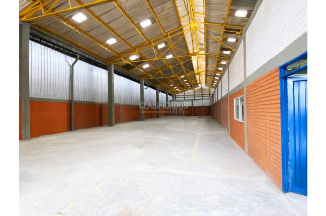 Locales y Bodegas, Alquiler en Yumbo