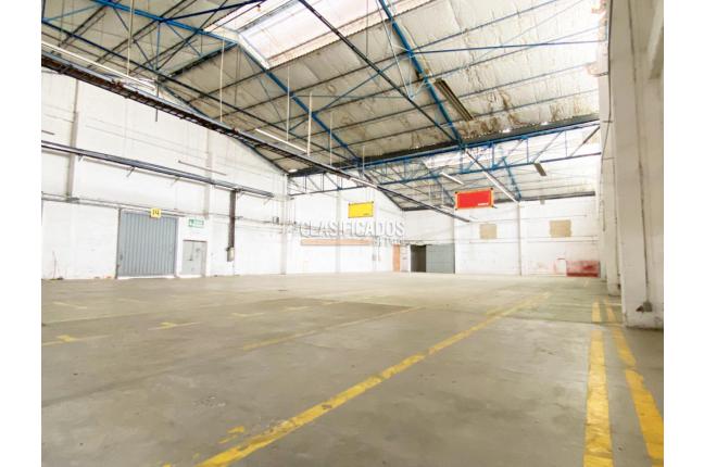 Locales y Bodegas, Alquiler en Yumbo