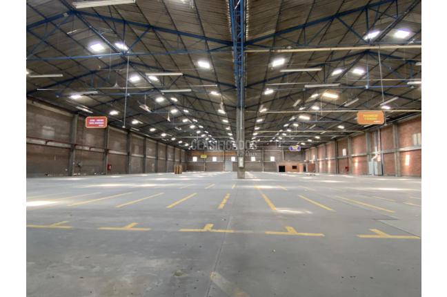 Locales y Bodegas, Alquiler, Yumbo - $64.000.000