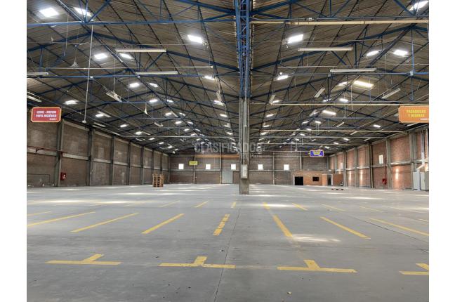 Locales y Bodegas, Alquiler, Yumbo - $64.000.000