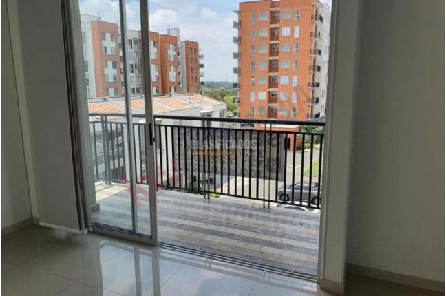 Apartamentos, Venta en Valle del Lili