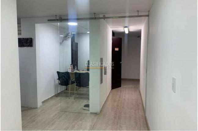 Oficinas y Consultorios, Alquiler, 3 de Julio - $2.200.000