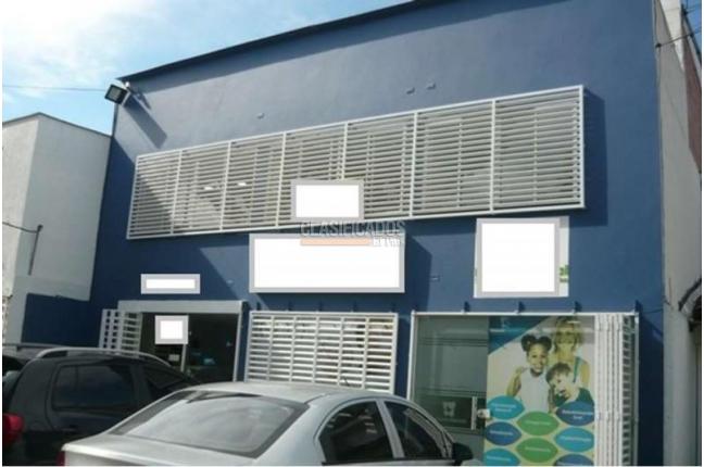 Oficinas y Consultorios, Alquiler, 3 de Julio - $2.200.000
