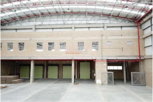 Locales y Bodegas, Alquiler, Madrid - $34.375.000