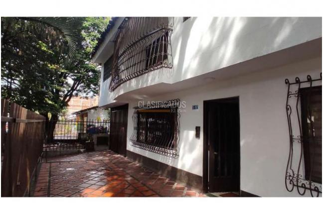 Casas, Venta en El Limonar