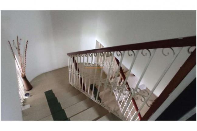 Casas, Venta, El Limonar - $700.000.000