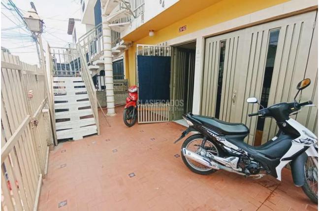 Apartamentos, Venta en El Jardín