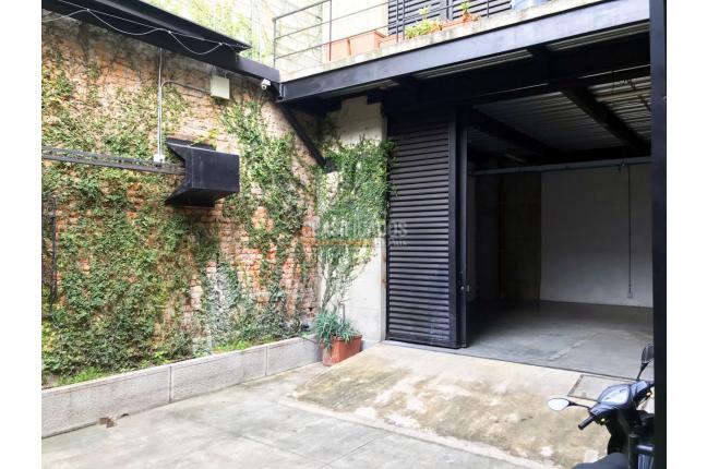 Locales y Bodegas, Alquiler, El Piloto - $5.600.000