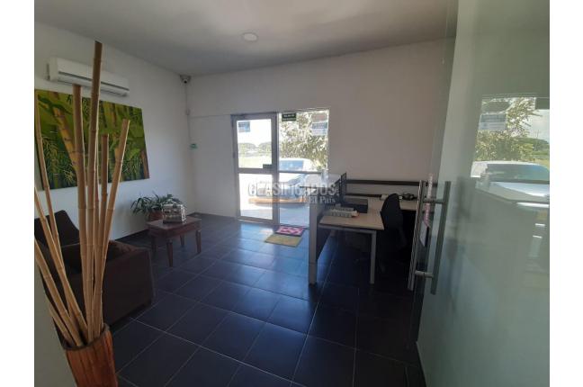 Locales y Bodegas, Alquiler, Palmira - $15.000.000