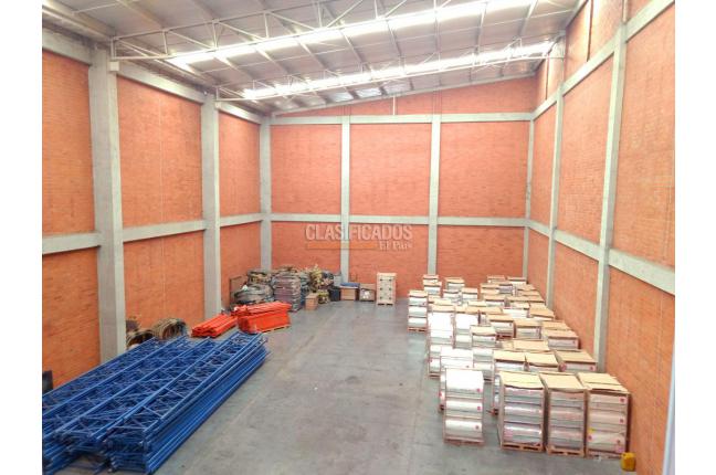 Locales y Bodegas, Alquiler, Yumbo - $15.080.000