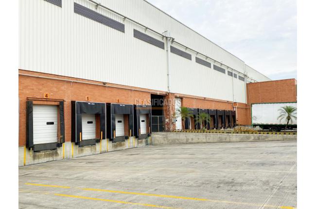 Locales y Bodegas, Alquiler, Arroyohondo - $100.000.000