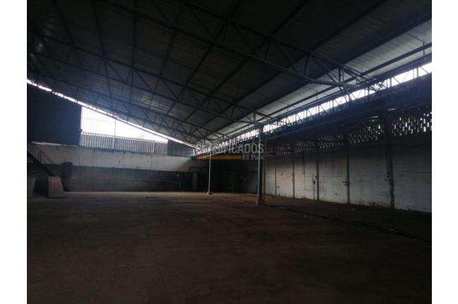 Locales y Bodegas, Alquiler en Acopi