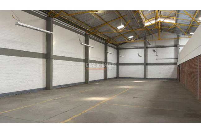 Locales y Bodegas, Alquiler, Acopi - $10.000.000