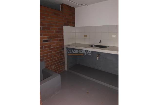 Locales y Bodegas, Alquiler, Acopi - $10.000.000