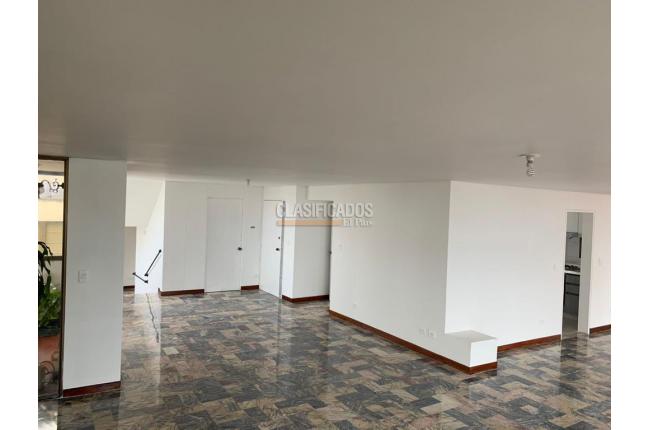 Apartamentos, Venta, Versalles - $850.000.000