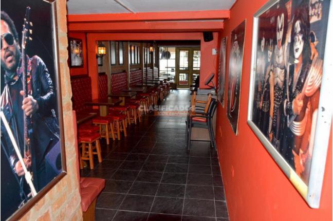 Locales y Bodegas, Venta, Granada - $1.300.000.000
