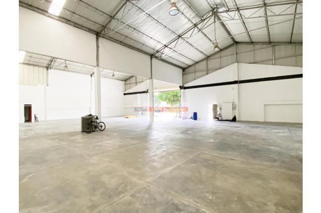 Locales y Bodegas, Alquiler, Acopi - $15.000.000