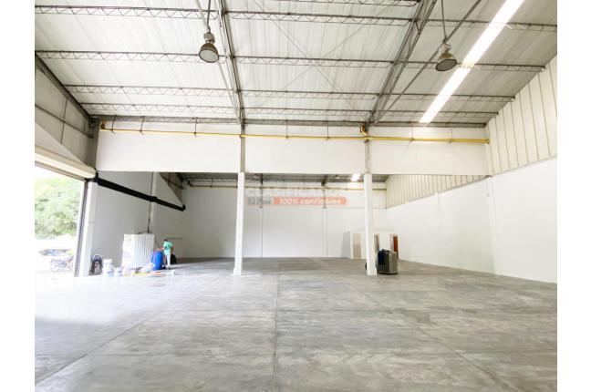 Locales y Bodegas, Alquiler, Acopi - $15.000.000