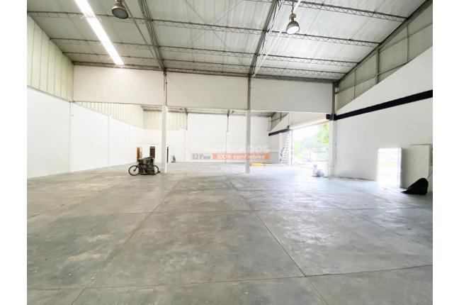 Locales y Bodegas, Alquiler, Acopi - $15.000.000