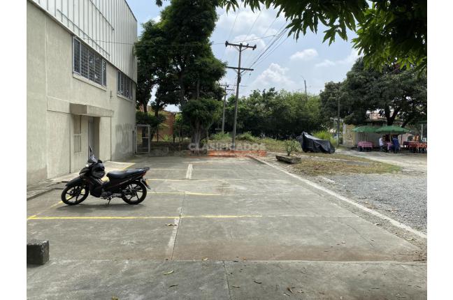 Locales y Bodegas, Alquiler, Acopi - $15.000.000