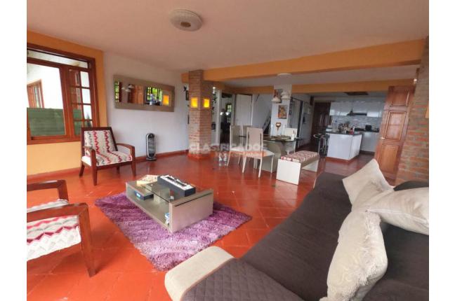 Fincas y Casas Campestres, Venta en Yumbo