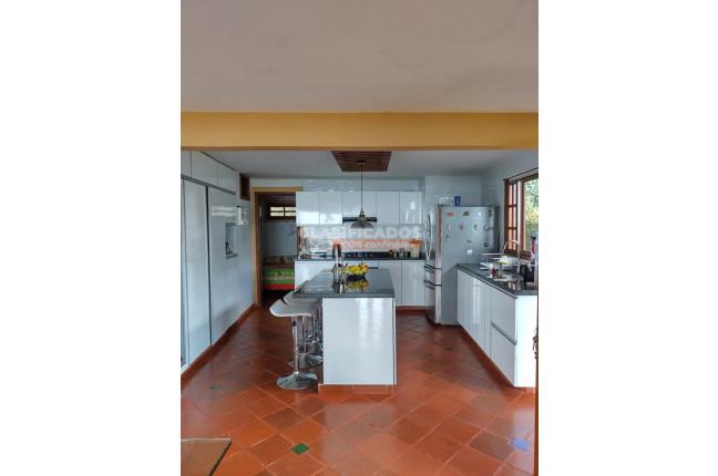 Fincas y Casas Campestres, Venta en Yumbo