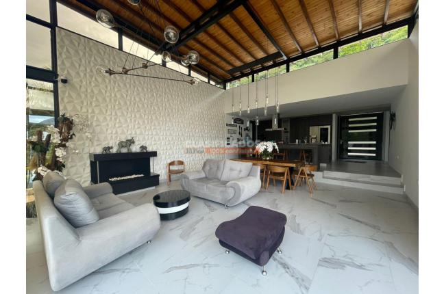 Fincas y Casas Campestres, Venta en Calima (Darién)