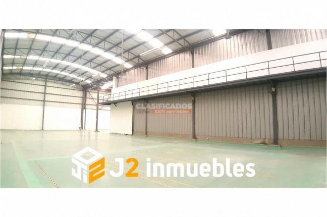 Locales y Bodegas, Alquiler en Acopi