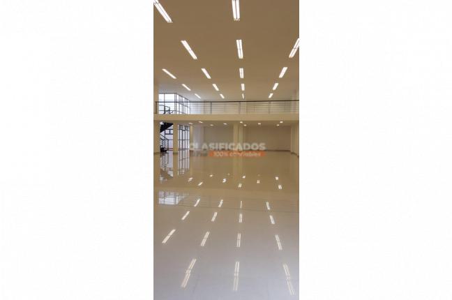 Locales y Bodegas, Venta, Santa Rosa - $1.590.000.000