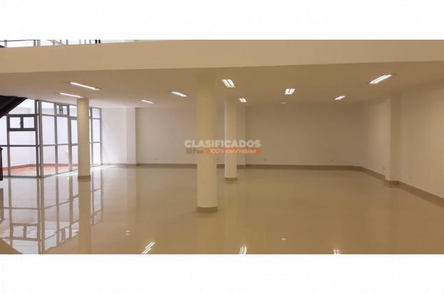 Locales y Bodegas, Venta, Santa Rosa - $1.590.000.000