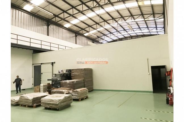 Locales y Bodegas, Alquiler en Acopi