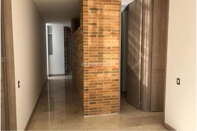 Apartamentos, Venta, Cristales - $2.100.000.000