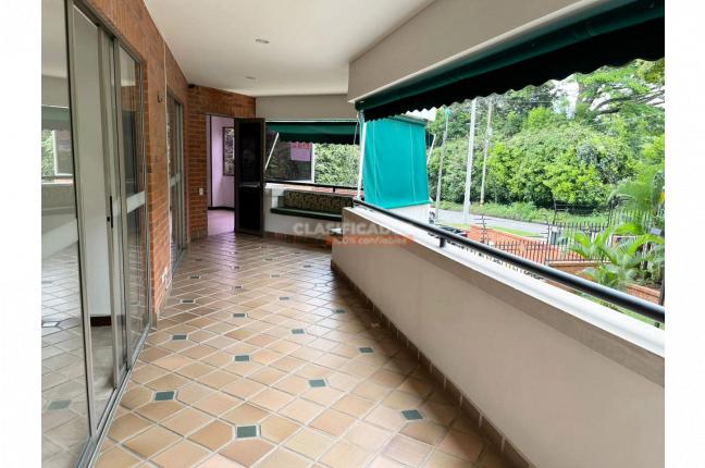 Apartamentos, Venta en Ciudad Jardín