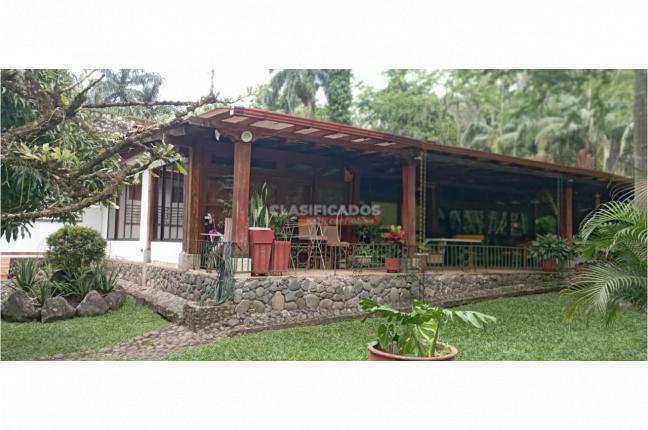 Casas, Venta en Aguacatal