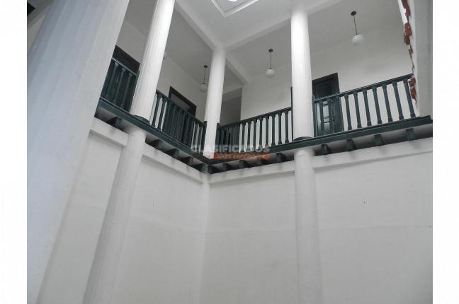 Casas, Venta, La Merced - $1.100.000.000