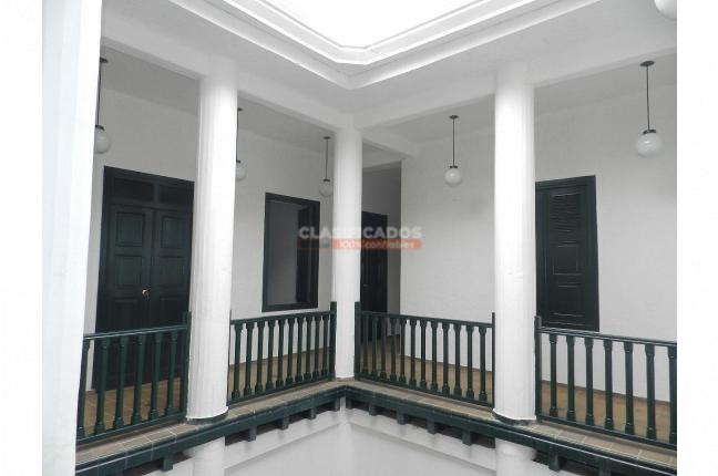 Casas, Venta, La Merced - $1.100.000.000