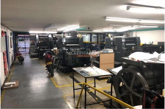 Edificios, Venta, El Hoyo - $2.000.000.000